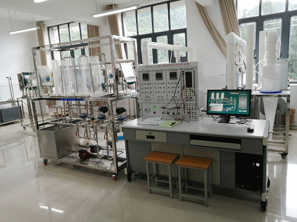 三容水箱控制系統(tǒng)實(shí)驗(yàn)裝置