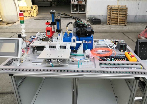 電液氣一體化實(shí)訓(xùn)平臺(tái)