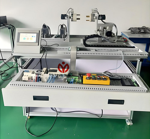 步進(jìn)伺服控制綜合實(shí)訓(xùn)臺(tái)